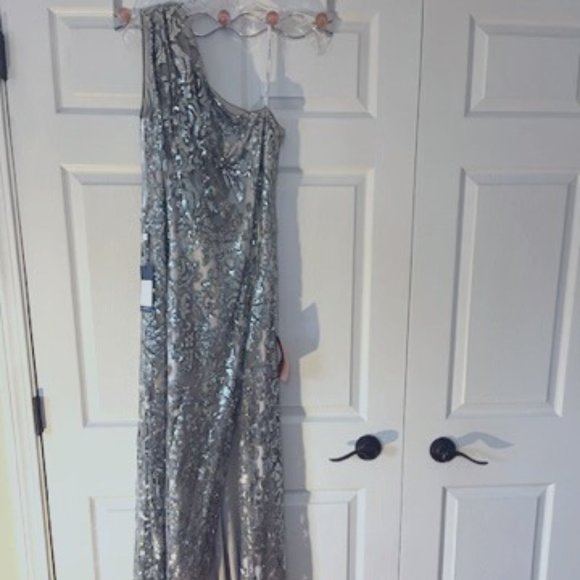 Tadashi Shoji Silver One Shoulder Dress - Picture 3 of 9